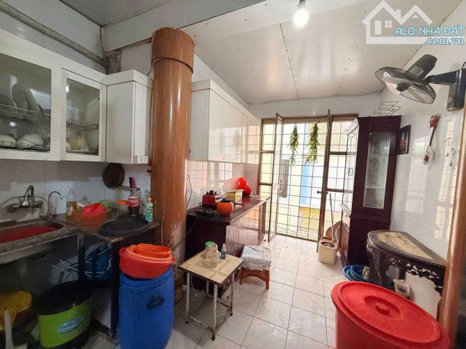 LÔ GÓC – DIỆN TÍCH KHỦNG 180M² SỬ DỤNG – DUPLEX 2 TẦNG – 1 NHÀ RA PHỐ TÂY SƠN