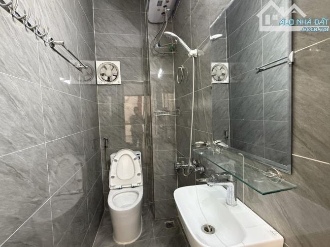 BÁN NHÀ HAI BÀ TRƯNG – 36m² – 5 TẦNG – MẶT TIỀN MIÊN MAN