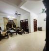 Nhà phố Nguyễn Khang có DT 50m2 4 tầng 2p/t ở luôn 15tr/th