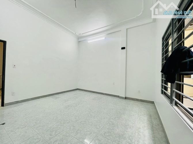 9.8 TỶ-50M2-NGÕ THOÁNG-VĂN MINH-KIM NGƯU-TRẦN KHÁT CHÂN-HBT