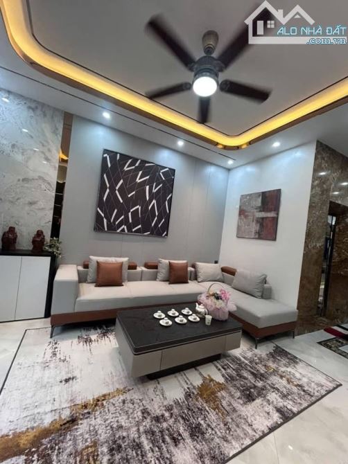 Hàng kín - Rẻ nhất thị trường - chủ gửi bán nhà phố Thái Hà, 36m x 6T, thang máy