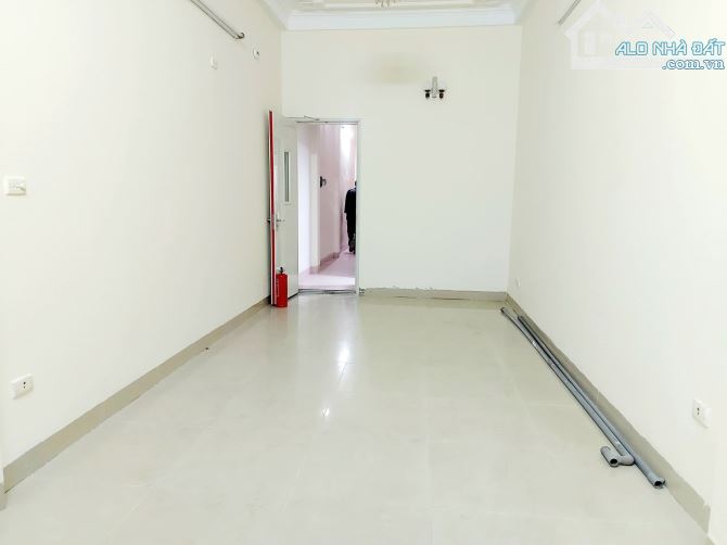 Bán nhà vương thừa vũ, ngõ ô tô tránh ba gác , giá đầu tư 48m , 4 tầng giá 16,5 tỷ có Tl