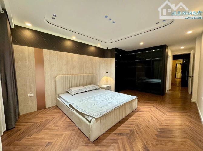 Bán nhà khương đình 47m , 6 tầng thang máy tặng nội thất sang xịn mịn chỉ mang người về ở