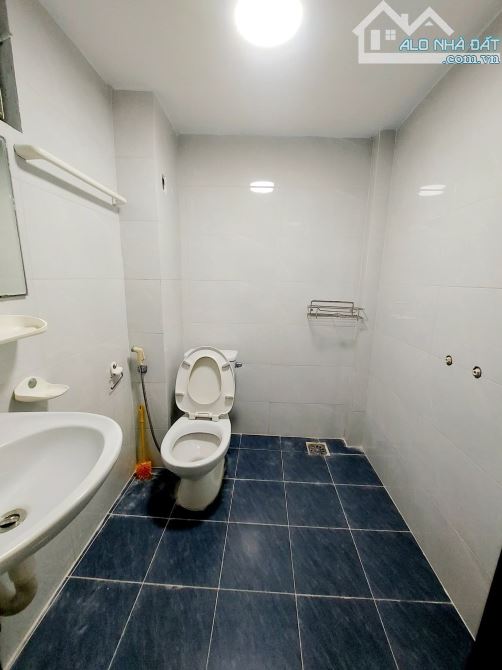 Bán nhà vương thừa vũ, ngõ ô tô tránh ba gác , giá đầu tư 48m , 4 tầng giá 16,5 tỷ có Tl