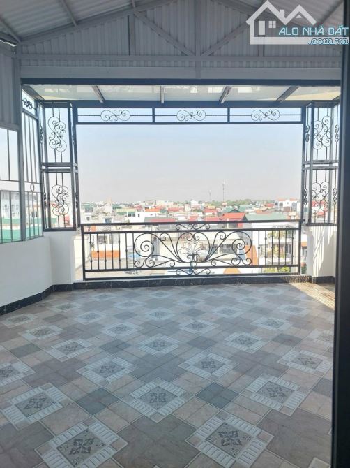 Hàng kín - 6 tầng thang máy - mặt tiền 5m - Trung tâm Thái Hà