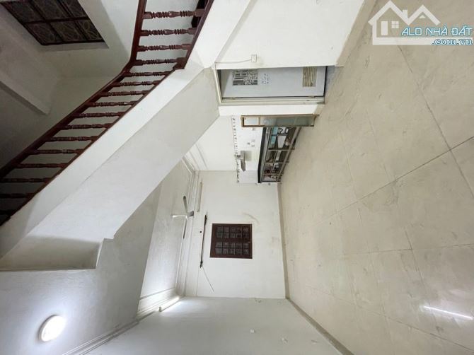 BÁN NHÀ PHÂN LÔ, Ô TÔ TRÁNH PHỐ KHUẤT DUY TIẾN 60 M2- MT 5.5M - 5 TẦNG - 26 TỶ