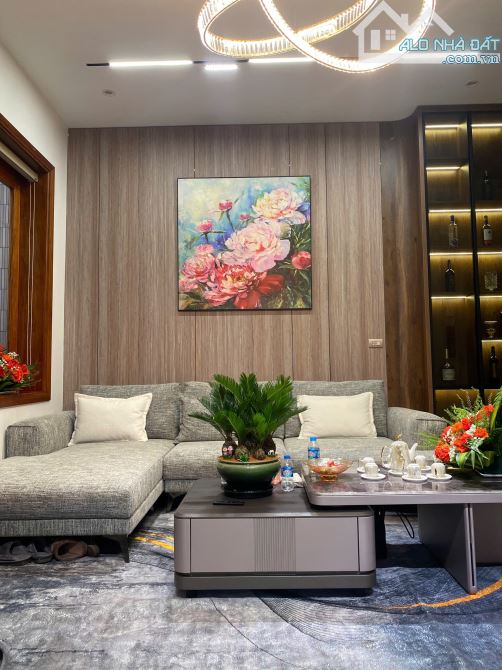 SIÊU PHẨM NHÀ ĐẸP , PHỐ BẠCH MAI , HAI BÀ TRƯNG , 55M X 6 TẦNG , THANG MÁY - 16 TỶ -CÓ TL