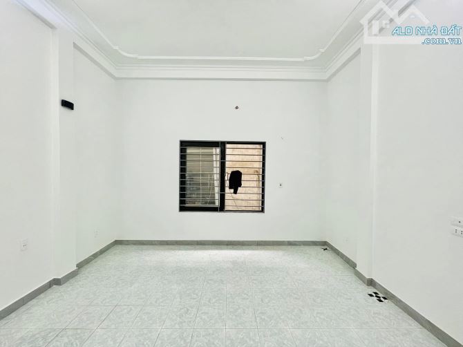 9.8 TỶ-50M2-NGÕ THOÁNG-VĂN MINH-KIM NGƯU-TRẦN KHÁT CHÂN-HBT