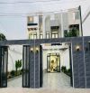 NHÀ PHỐ SÂN VƯỜN 300M2 FULL THỔ CƯ TẶNG FULL NỘI THẤT