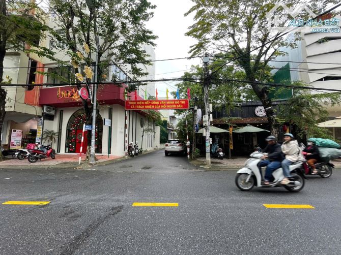 Bán nhà gác lửng đẹp 64m2, Hướng nam, hẻm ô tô 7 chỗ, P Cẩm Thành, Quảng Ngãi