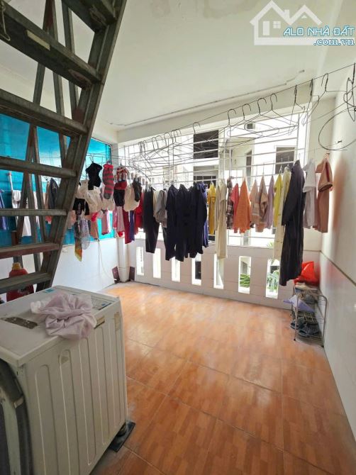 Nhà dân xây mặt ngõ thông 20m ra Hồ Tây, Thụy Khuê, 40m2 x 6 tầng kdoanh. Giá 14.2 tỷ