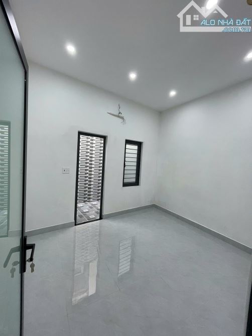 Bán nhà gác lửng đẹp 64m2, Hướng nam, hẻm ô tô 7 chỗ, P Cẩm Thành, Quảng Ngãi - 11
