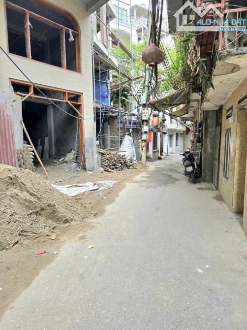 Nhà dân xây mặt ngõ thông 20m ra Hồ Tây, Thụy Khuê, 40m2 x 6 tầng kdoanh. Giá 14.2 tỷ