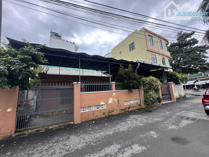 🍁BÁN ĐẤT TẶNG NHÀ MẶT TIỀN ĐƯỜNG PHÙNG KHẮC KHOAN (ngang gần 14m) - NGAY LÊ HỒNG PHONG- K - 1