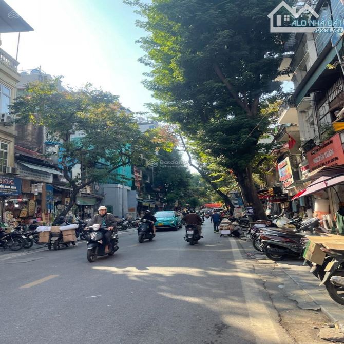 Bán nhanh mặt phố Hoàn Kiếm, 89m, 4 tầng, mt 4,5m, giá 78 tỷ.