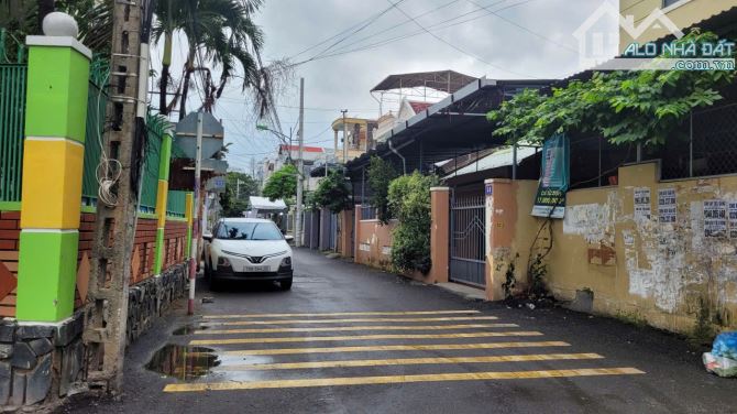 🍁BÁN ĐẤT TẶNG NHÀ MẶT TIỀN ĐƯỜNG PHÙNG KHẮC KHOAN (ngang gần 14m) - NGAY LÊ HỒNG PHONG- K - 4