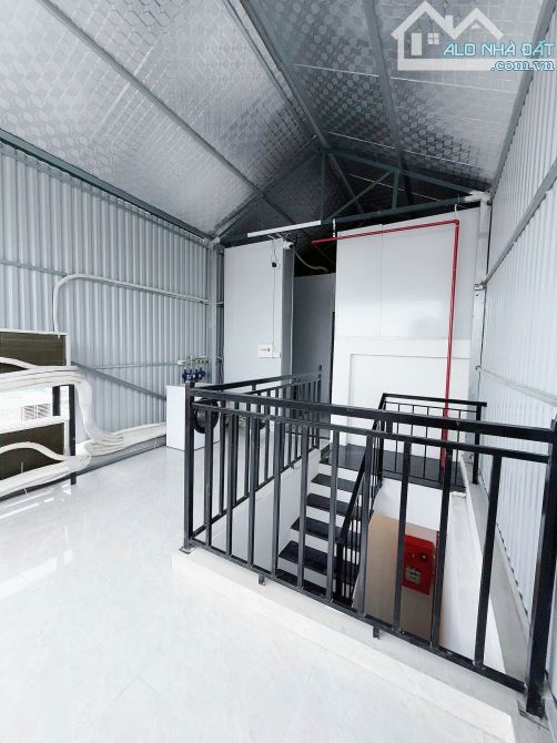 Bán Nhà Dòng Tiền Ngõ Quỳnh 6 Tầng 14 Phòng Khép Kín ( Cách Ô Tô 12M )