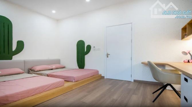 BÁN NHÀ YÊN PHỤ, Ô TÔ BA BƯỚC CHÂN, TẶNG NỘI THẤT, 40M2, 11,1 TỶ