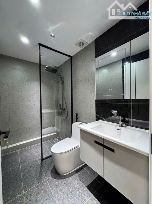 KHƯƠNG ĐÌNH 50m2x6tầng THANG MÁY -20m ra PHỐ -NHỈNH 14TỶ CÓ TL