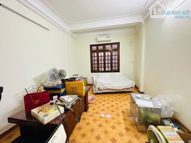 Bán nhà Ngõ 12 Láng Hạ, ô tô tránh, 24 Tỷ, 60m, 5 tầng, Ở hoặc làm VP