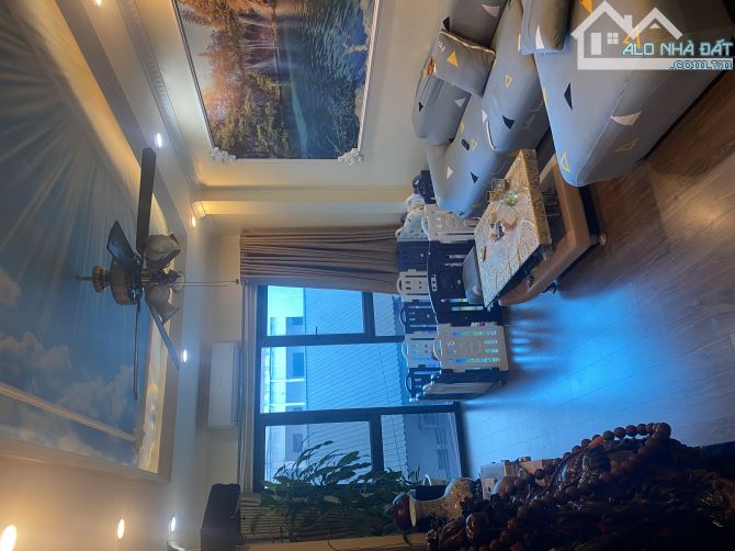 bán gấp nhà phân lô Hoàng Văn Thái, Thanh Xuân, ô tô vào nhà.