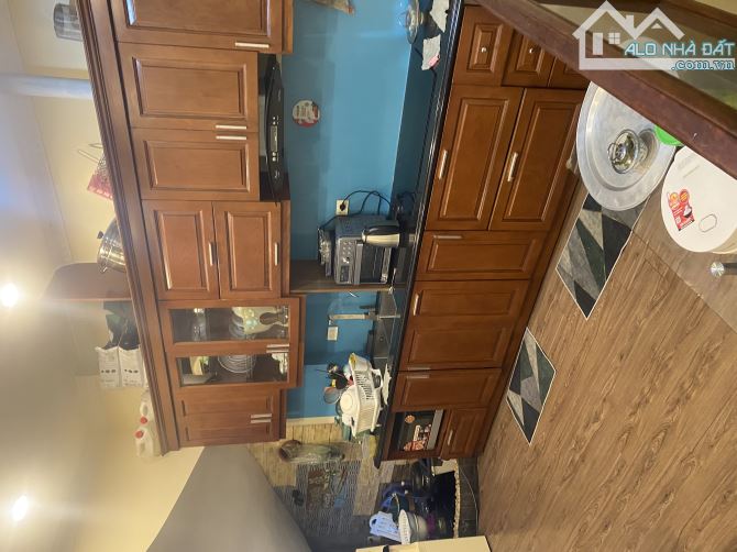 bán gấp nhà phân lô Hoàng Văn Thái, Thanh Xuân, ô tô vào nhà.