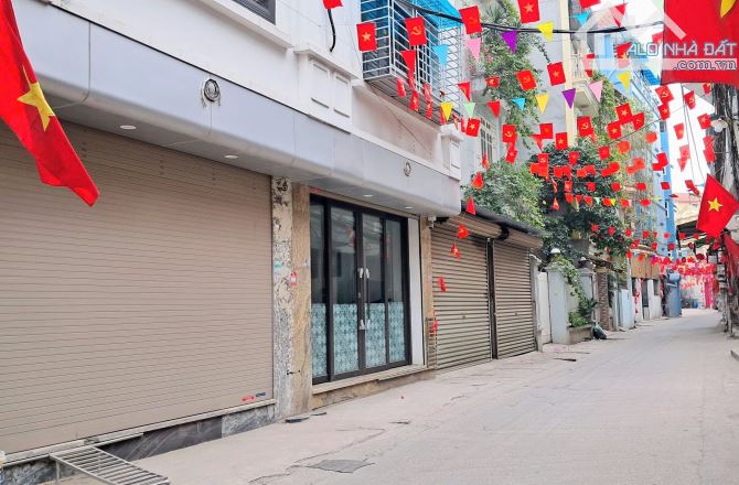 Bán nhà XUÂN ĐỈNH, Nguyễn Hoàng Tôn. Mặt ngõ thông, Ôto tránh dừng đỗ. 6 tầng THANG MÁY.