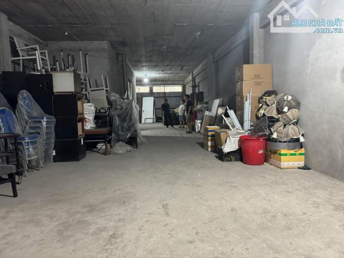 Bán nhà mặt phố Nguyễn Thiếp phố 2 chiều GPXD 7 tầng thang máy sổ đỏ nở hậu kinh doanh đỉn