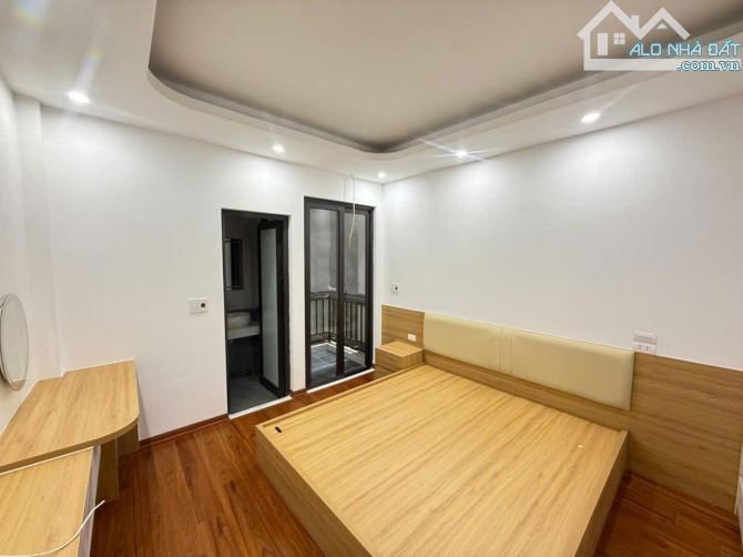 Nhà Vũ Ngọc Phan Láng Hạ Đống Đa 33m 7,5Tỷ 6Tầng Mt4.3m Trung Tâm Nhà Mới Thang Má Ở Sướng