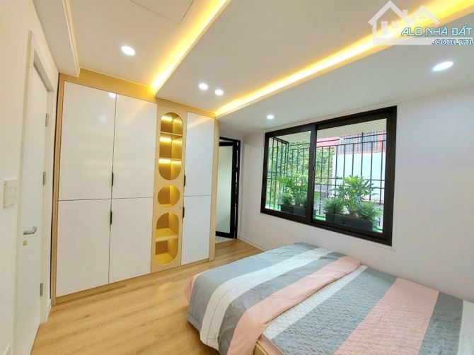 Bán tập thể K8 Bách Khoa phố Nguyễn Hiền-Lê Thanh Nghị tầng 3,70m2 trung tâm BáchKinh Xây