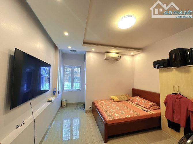 HIẾM _ BÁN NHÀ MẶT PHỐ CẦU ĐẤT - HOÀN KIẾM - KINH DOANH _ VỈA HÈ _ Ô TÔ THANG MÁY