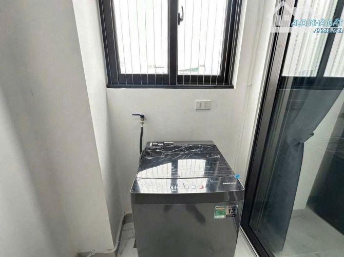 Bán Nhà Dòng Tiền - Phố Xuân Thủy -40m2-hơn 9 Tỷ-dòng tiền 40tr/th.