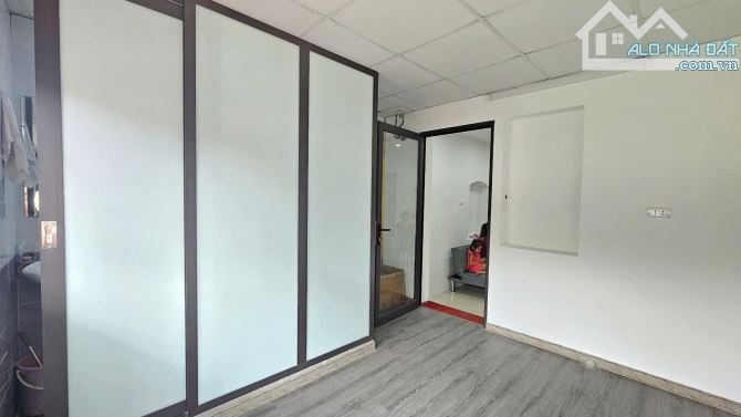 BÁN GẤP CĂN HỘ TẬP THỂ - NỘI THẤT ĐẸP - TRUNG TÂM QUẬN HAI BÀ - DT38m2 - GIÁ BÁN 2,6ty.