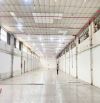 Cho thuê 2000m2 kho,bãi ngã tư Thủ Đức