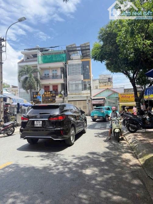 Bán Hai Lô Đất Hẻm Xe Hơi Khu Phân Lô Đồng Bộ Gần Phạm Văn Đồng chỉ 2.9tỷ/lô