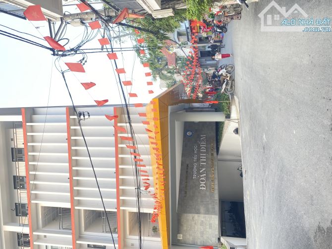 NHÀ PHÚ THƯỢNG- TÂY HỒ- CIPUTRA- Ô TÔ VÀO NHÀ- 40M- 7 TẦNG THANG MÁY- 12 TỶ