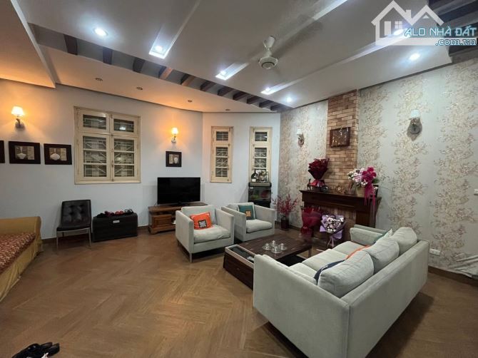 Bán biệt thự phong cách Châu Âu khu VIP Vân Hồ 3, an sinh đỉnh, DT 89m,mặt tiền 9.5m 25 tỷ