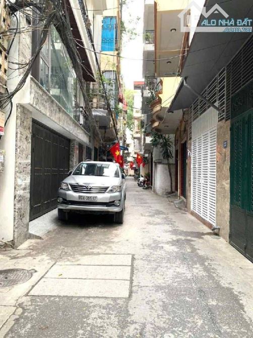 Bán nhà phố Hồng mai-50m2-5m rộng-10m dài-ngõ nông-giá nhỉnh 7 tỷ.