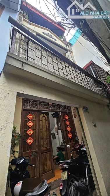 Bán Nhà Hoàng Hoa Thám, Ba Đình, Dân Xây, Ngõ Thông, Cách Ô Tô 100m,