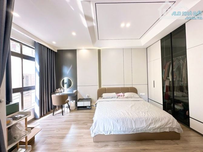 Bán nhà Phố Vọng, Kinh doanh văn phòng, khu phân lô, ô tô tránh, ngõ thông,gần ĐH Kinh Tế