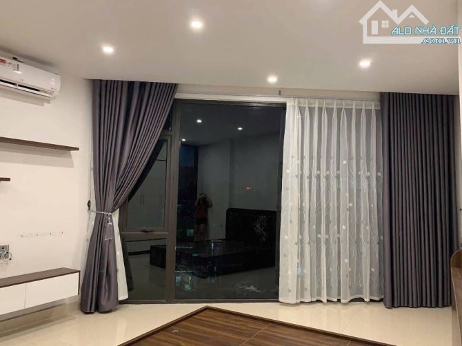 MP MINH KHAI 65M, 7 TẦNG NHÀ MỚI VỈA HÈ RỘNG KINH DOANH