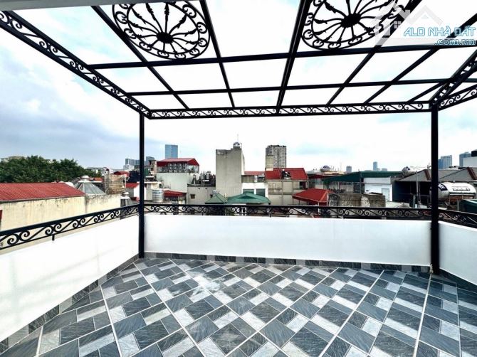 GẤP BÁN NHÀ HOÀNG HOA THÁM 40M2 X 6 TẦNG THANG MÁY CHỈ 12.1 TỶ.