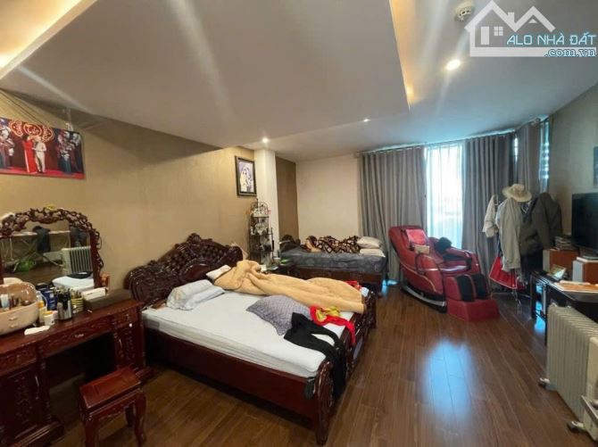 Thái Hà - Mặt ngõ ô tô thông - Vừa ở vừa kinh doanh - Hạ tầng ổn định - An ninh