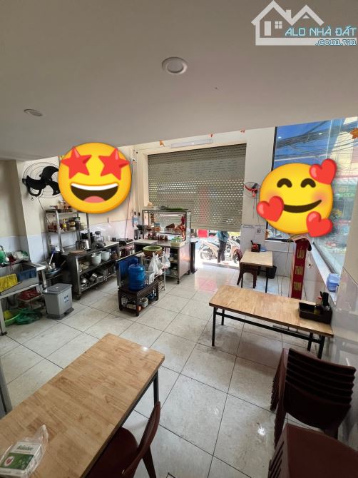 CHỈ 200 TRIỆU/M2 NHÀ MẶT PHỐ ĐÊ LA THÀNH ĐỐNG ĐA, 72 M, MT 4,2 M, 5 TẦNG NHÀ MỚI