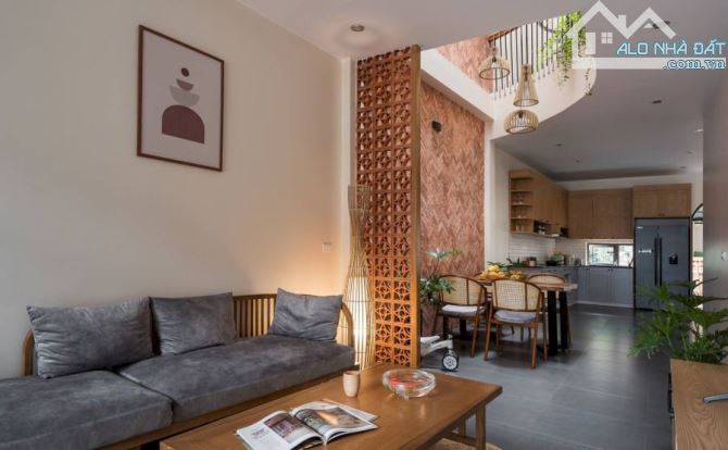 BÁN NHÀ TỪ HOA, CÓ SÂN RỘNG, GẦN HỒ TÂY, TẶNG NỘI THẤT 14,3 TỶ