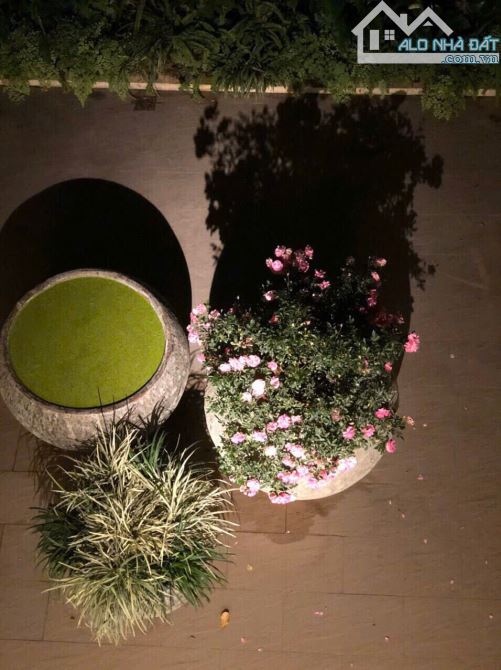 380M2 - 12M MẶT TIỀN - BÁN BIỆT THỰ C7 CIPUTRA VIEW HỒ - CÔNG VIÊN - SÂN GOLF - VỈA HÈ Ô T