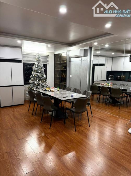 Duy nhất phố Thái Hà - 38m x 6T thang máy - ô tô cạnh nhà - 13 tỷ