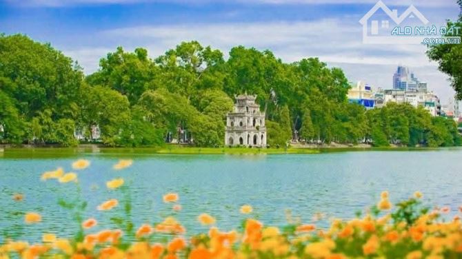 VIP!! MẶT PHỐ HÀNG GAI, HOÀN KIẾM_LÔ GÓC_VỈA HÈ_KINH DOANH. DT: 150m * 4 TẦNG. GIÁ 75 tỷ.