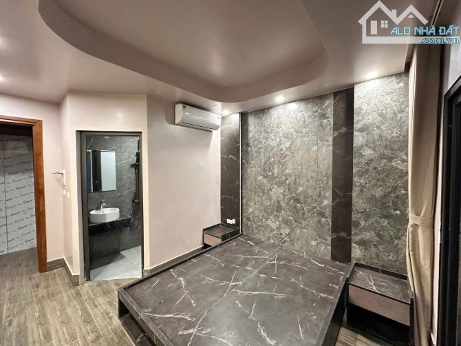 BÙI HUY BÍCH – 6 TẦNG THANG MÁY – Ô TÔ ĐỖ CỬA – NHỈNH 9 TỶ