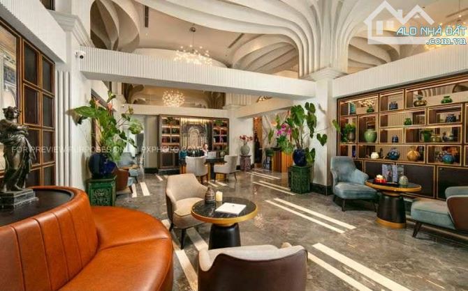 1350 tỷ/ 482 m2/ 14 tầng Mặt Phố Hoàn Kiếm